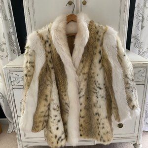 Style VI Ltd. Faux fur Lynx coat size L (12)